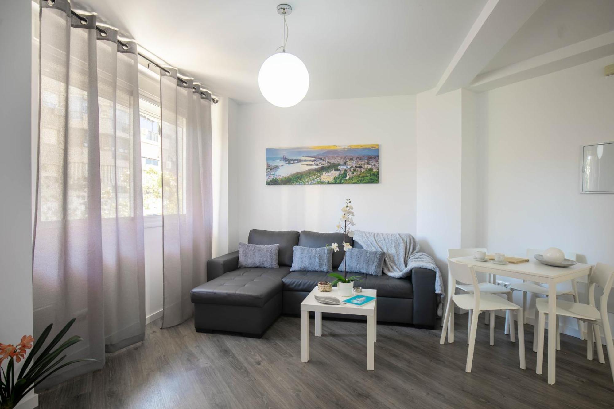Apartamento Carvajal Malaga Exterior photo