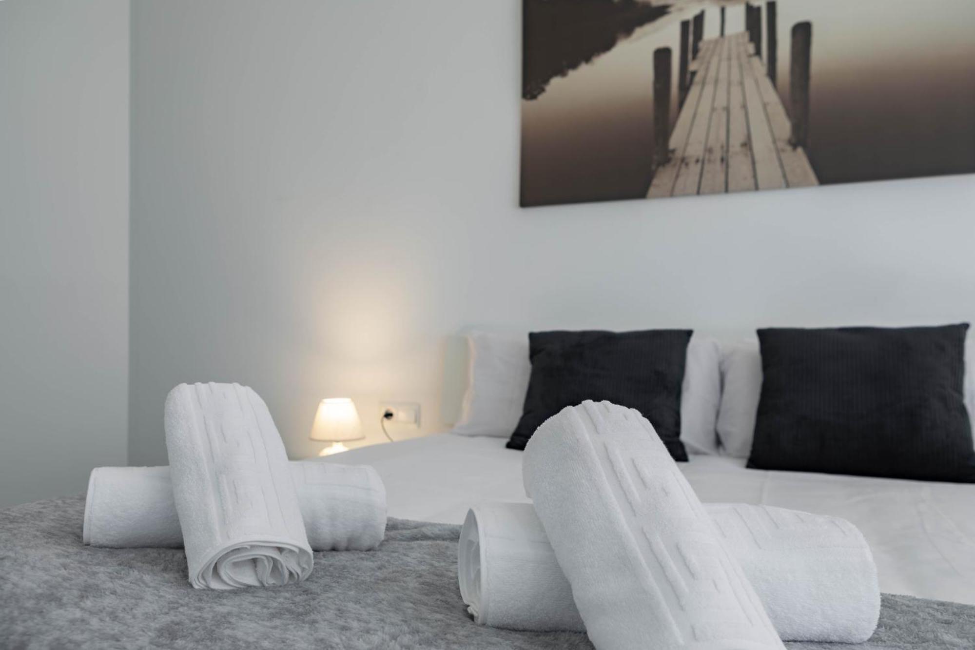 Apartamento Carvajal Malaga Exterior photo