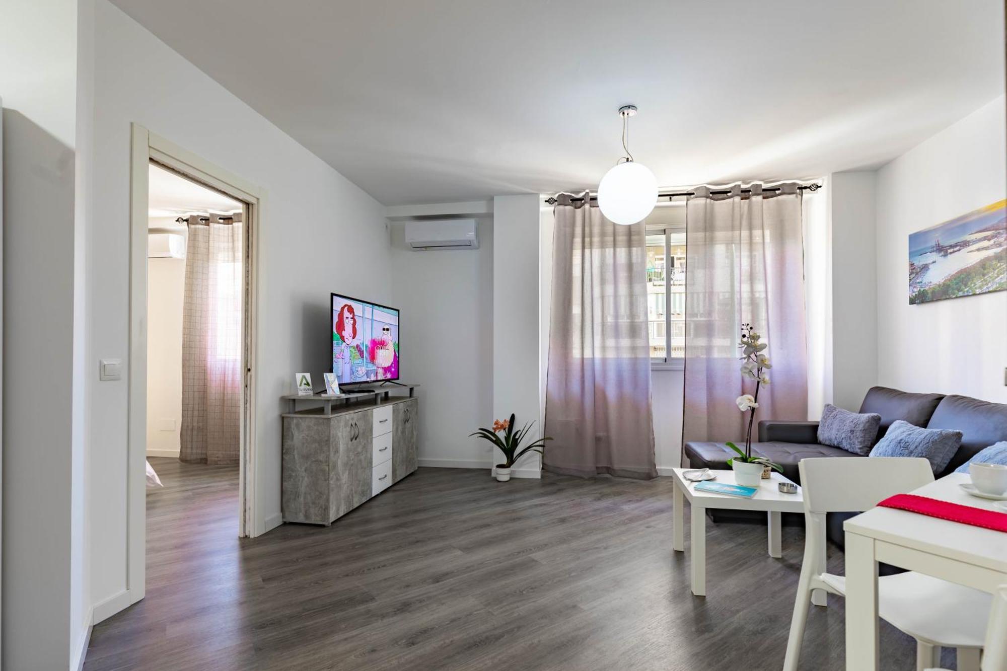 Apartamento Carvajal Malaga Exterior photo