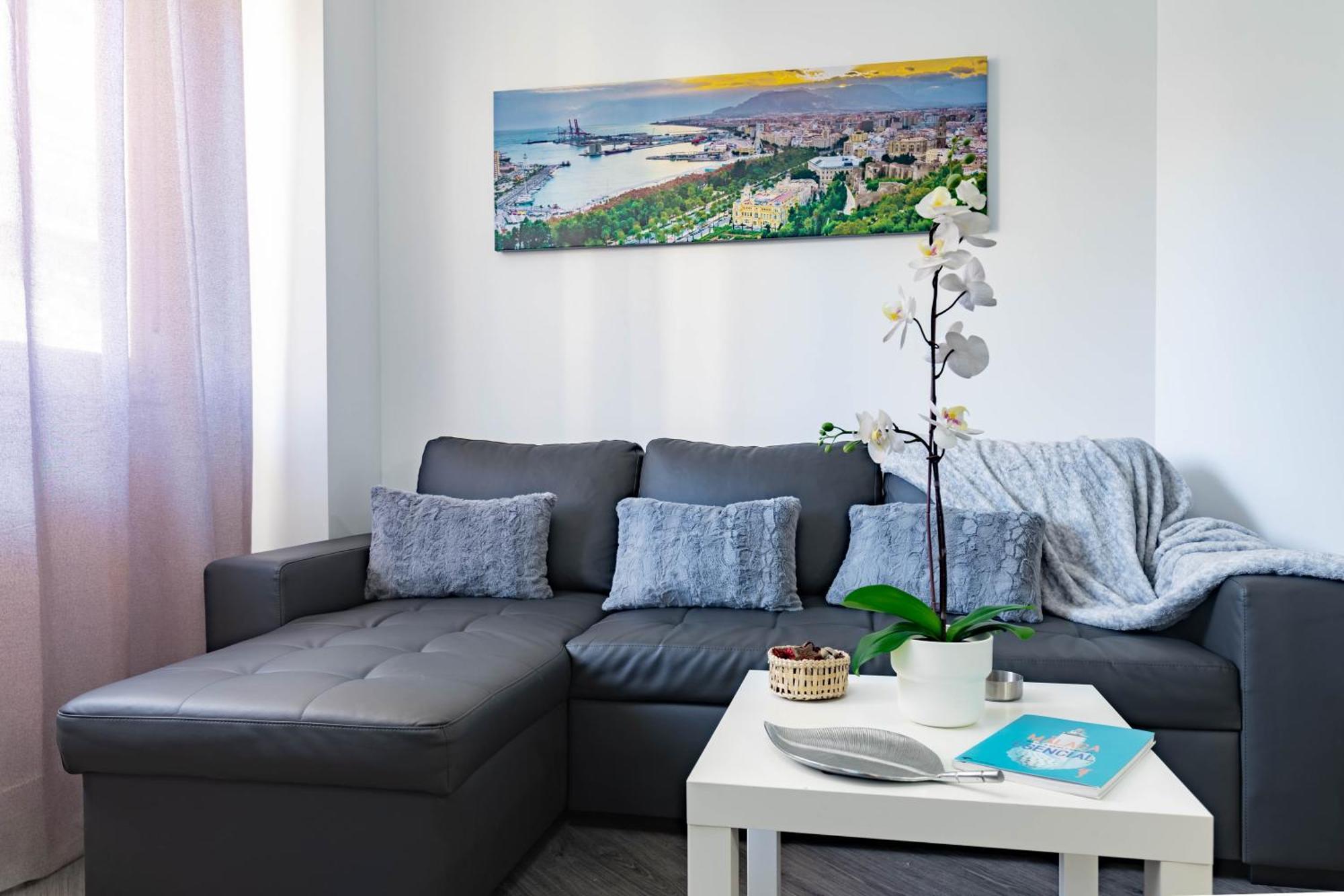 Apartamento Carvajal Malaga Exterior photo